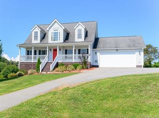 26 Castlewood Dr, Alexander, NC 28701