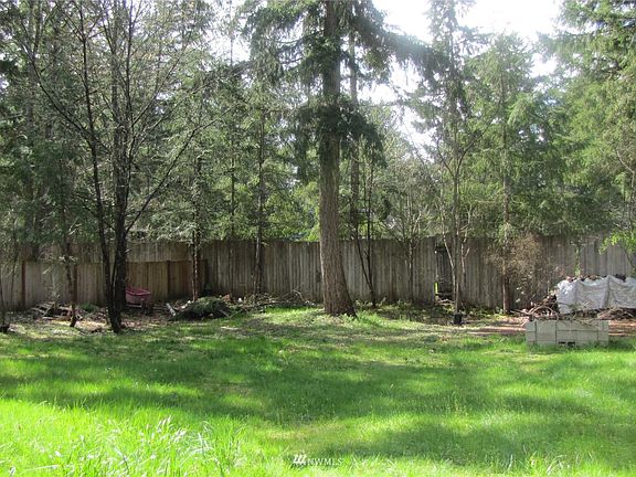 3rd image of 20416 135th Ave E #19