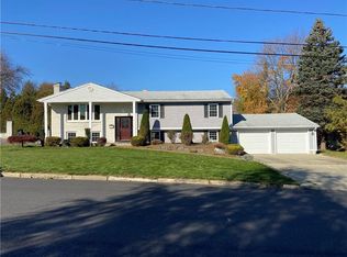 21 Conifer Dr, North Providence, RI 02904