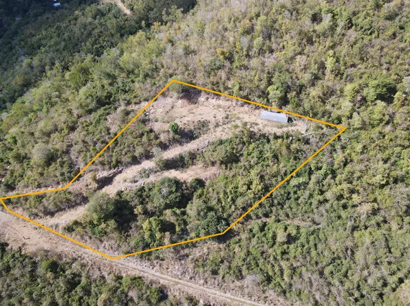 148 La Grange WE, St. Croix, VI 00840