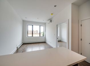 31-14 38th St #3A, Astoria, NY 11103