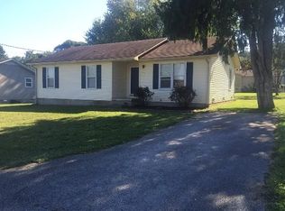 109 Countryside Dr, Bowling Green, KY 42101