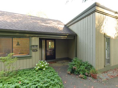 417B Heritage Village, Southbury, CT, 06488