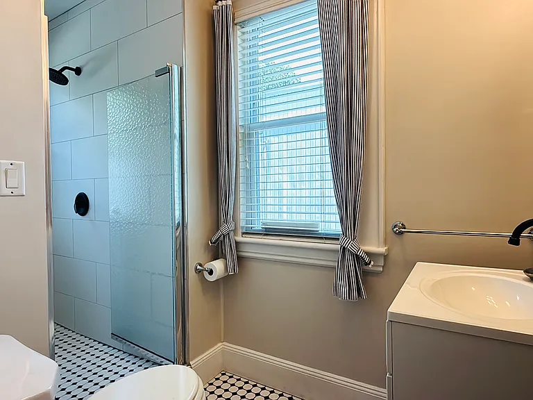 324 Villa Ave — Photo 18