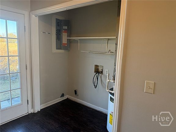 4th image of 230 Lanier Dr #296