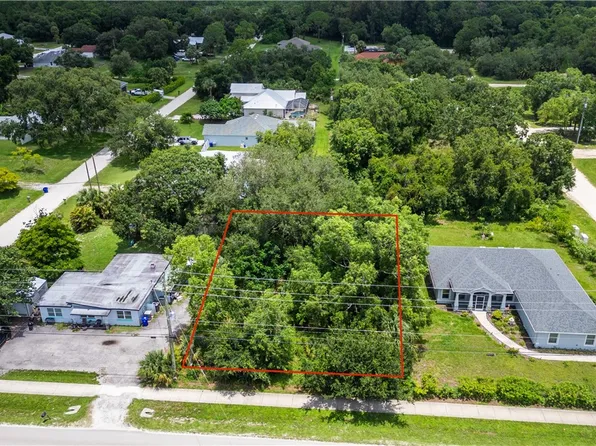 9640 87th St, Vero Beach, FL 32967