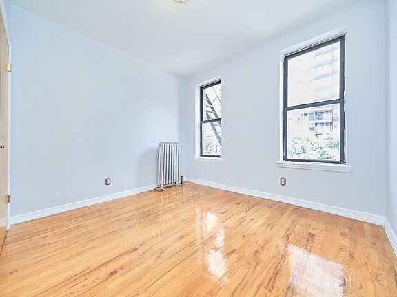 5th image of 706 Amsterdam Ave APT 4FS