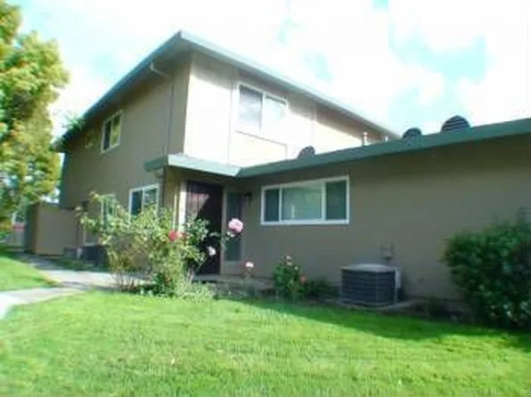 2113 Arroyo Ct, Pleasanton, CA 94588