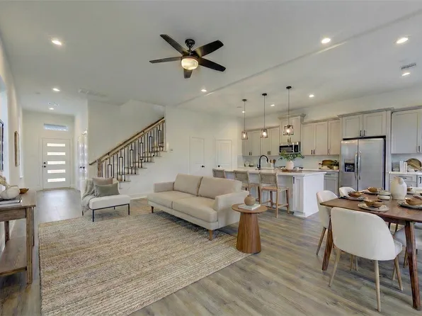 1106 Paul Quinn St #B, Houston, TX 77091