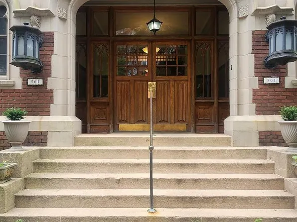 501 W University Pkwy APT C3, Baltimore, MD 21210