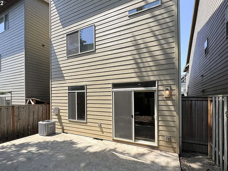 11048 SW Legacy Oak Way — Photo 30