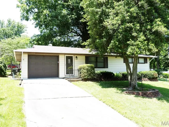 1075 Dorothy St, Cape Girardeau, MO 63701
