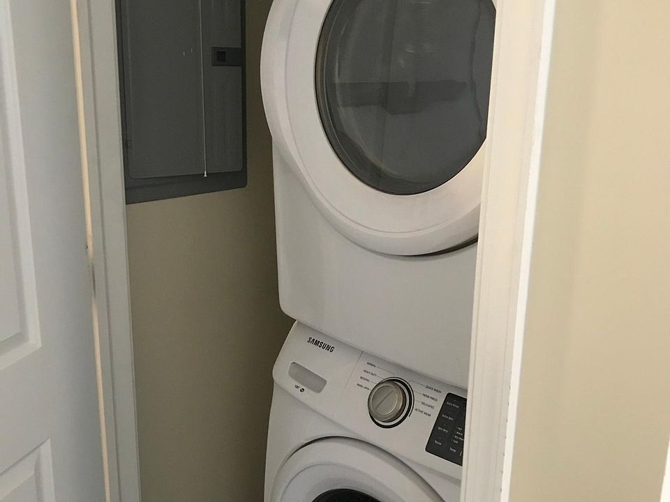 2nd image of 7127 Germantown Ave #101