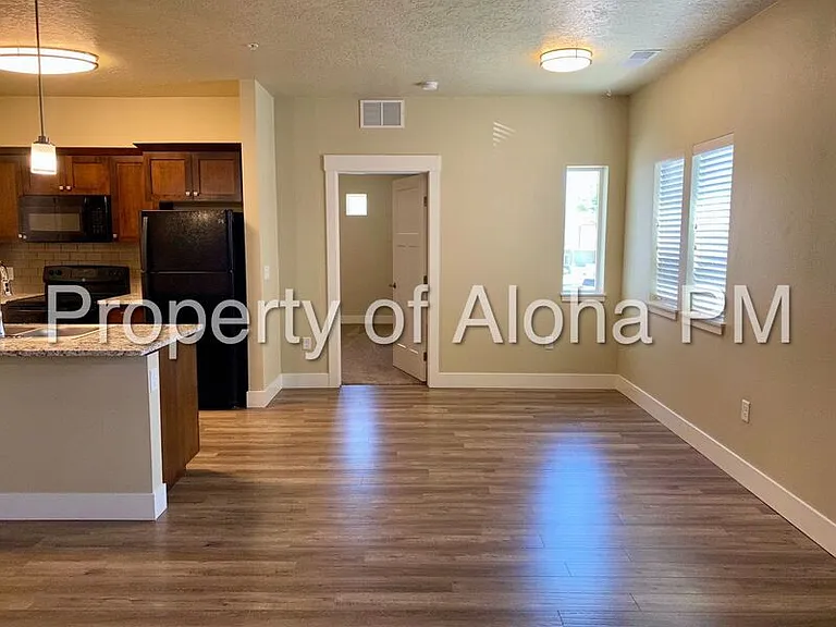 3566 E Grand Forest Dr #202 — Photo 5