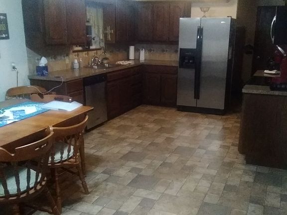 5th image of 501 E Kennedy St