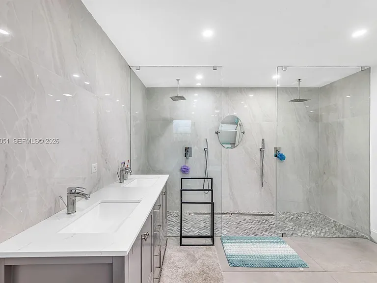 2810 Riverland Rd — Photo 19