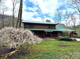 235 Timucua Trl, Waynesville, NC 28786