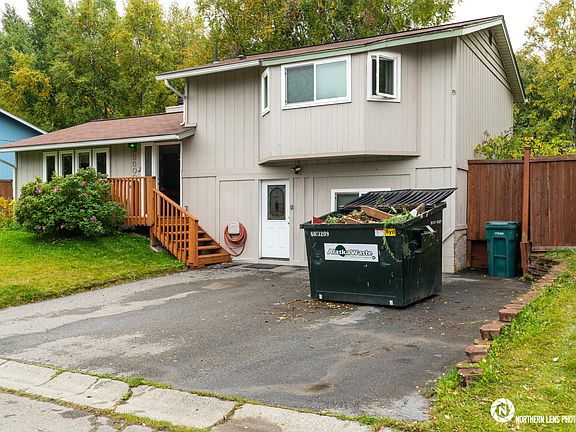 4th image of 9500 Lennox Dr