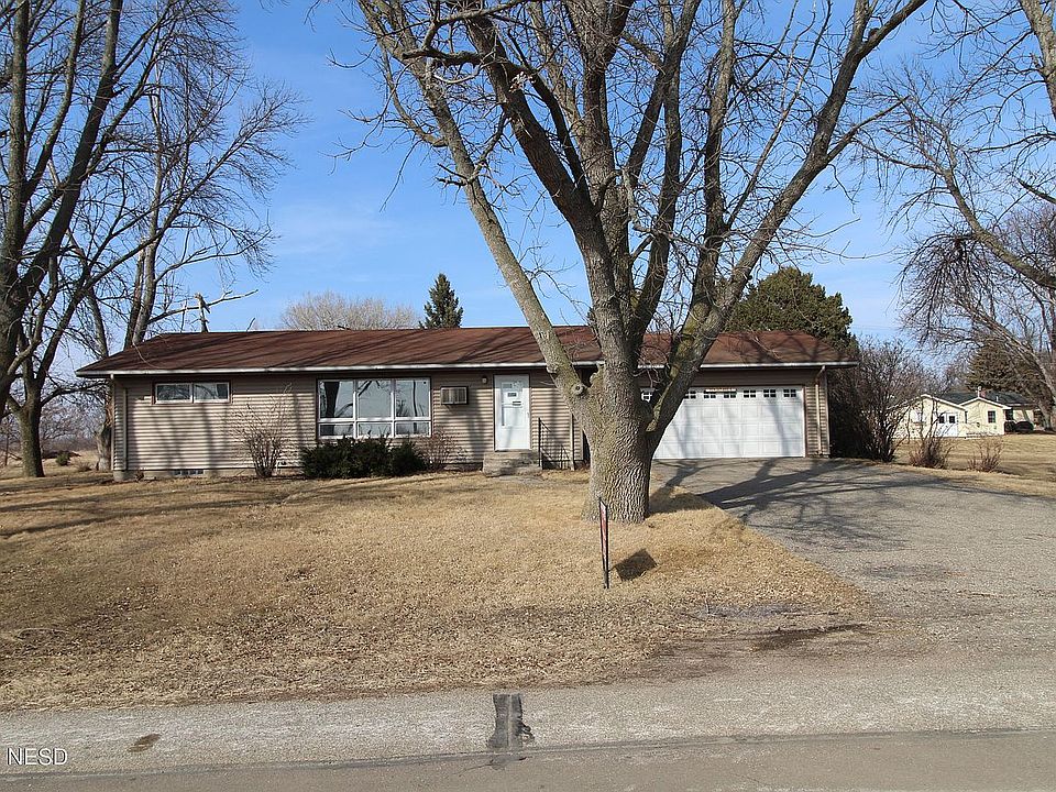 1st image of 304 1st Ave S