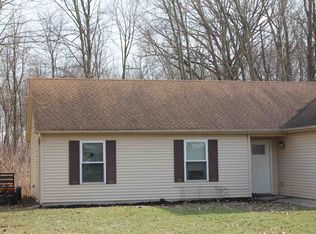 2139 W Maple Ln, Kendallville, IN 46755