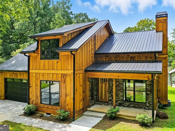 579 Twin Mountain Lake Cir, Talking Rock, GA 30175