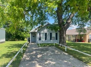 1016 S 16th St, Waco, TX 76706