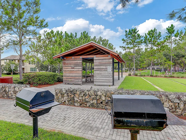 4000 Burdick Loop — Photo 81