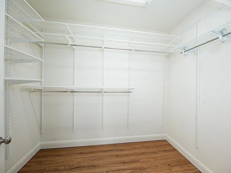 6491 Bayview Dr #1 — Photo 25