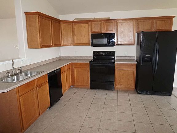 3rd image of 6549 85th St