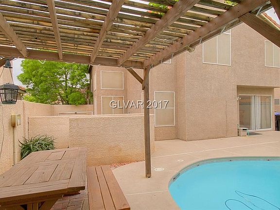 4th image of 1833 Badger Canyon Ave