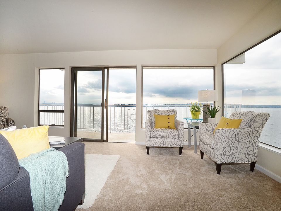2nd image of 540 8th Ave #208