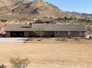 25389 Clark Dr, Apple Valley, CA 92307