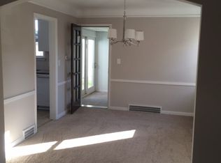 3884 Eastway Rd, South Euclid, OH 44118