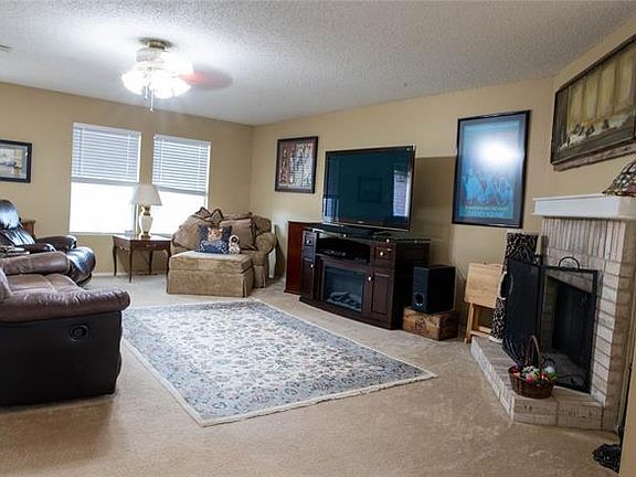 2nd image of 4256 Gray Fox Dr
