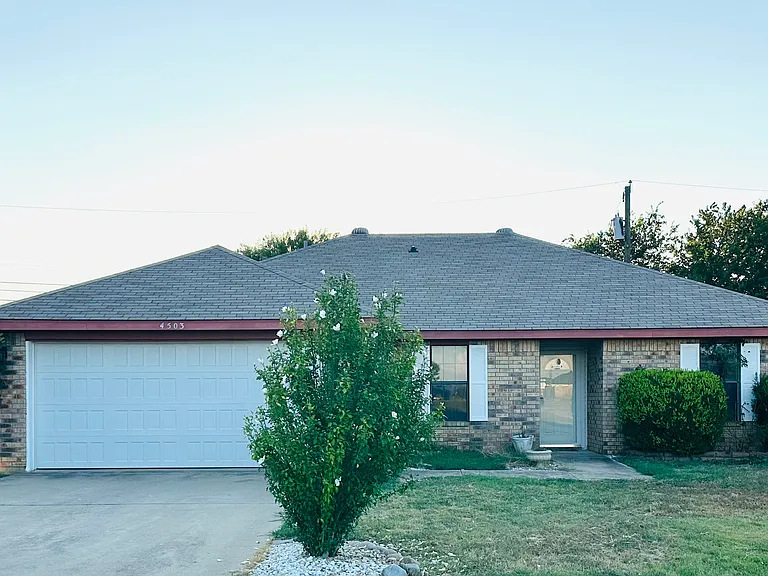4503 Bowles Dr — Photo 10