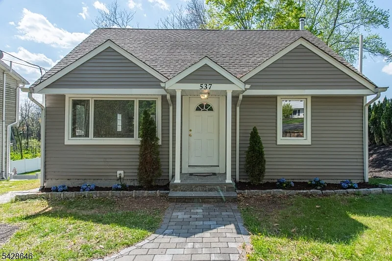537 Dell Rd