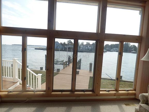 Deck, Walkway, Dock, Pier, Lift