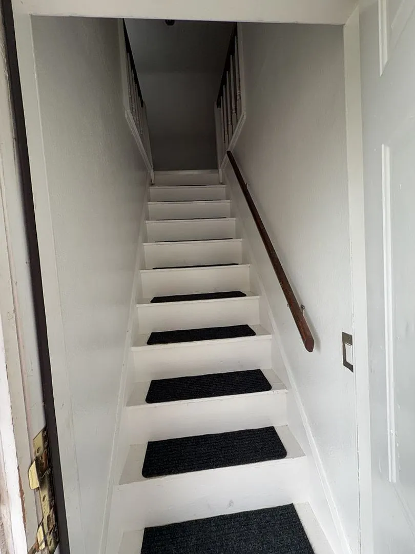 4566 Hampshire Ave — Photo 4