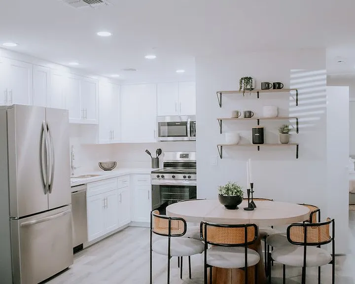 Beautifully Designed 3-bedroom 2-bathroom Home — Photo 24