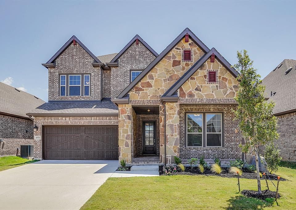 1st image of 4978 Stornoway Dr