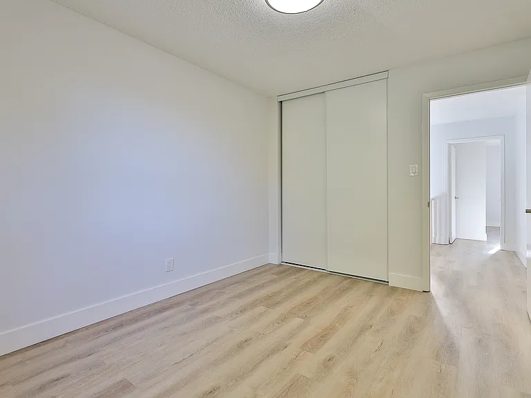207 Scarborough Golf Club Rd — Photo 16