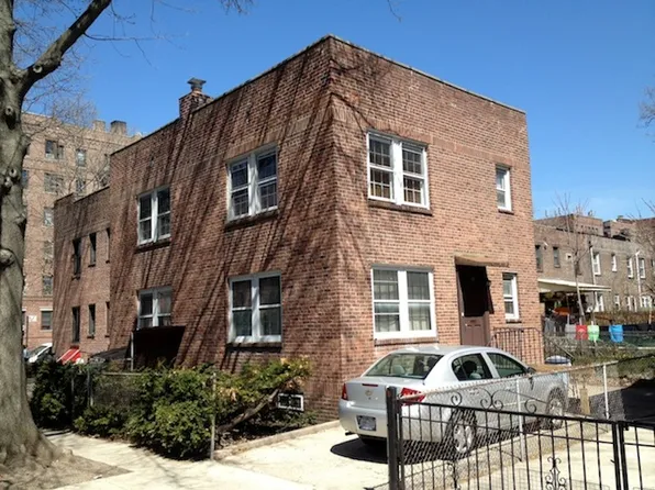 4105 47th St, Sunnyside, NY 11104