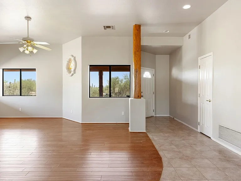 670 E Moon Vista St — Photo 23