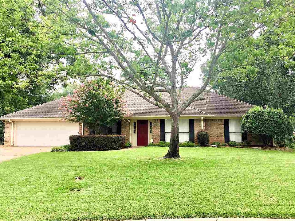 1st image of 414 Windomere Cir