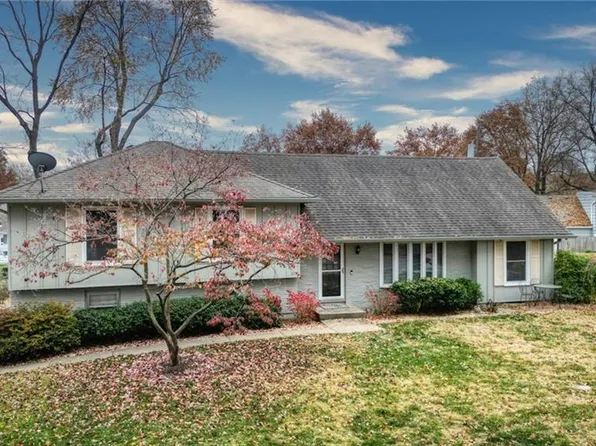 21 E 115th St, Kansas City, MO 64114