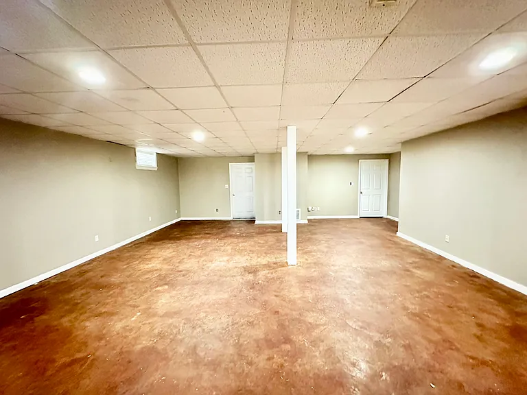120 Southern Hills Cir — Photo 53