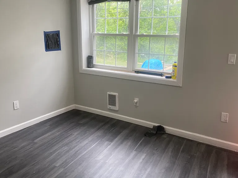 361 E Poplar St #2 — Photo 8