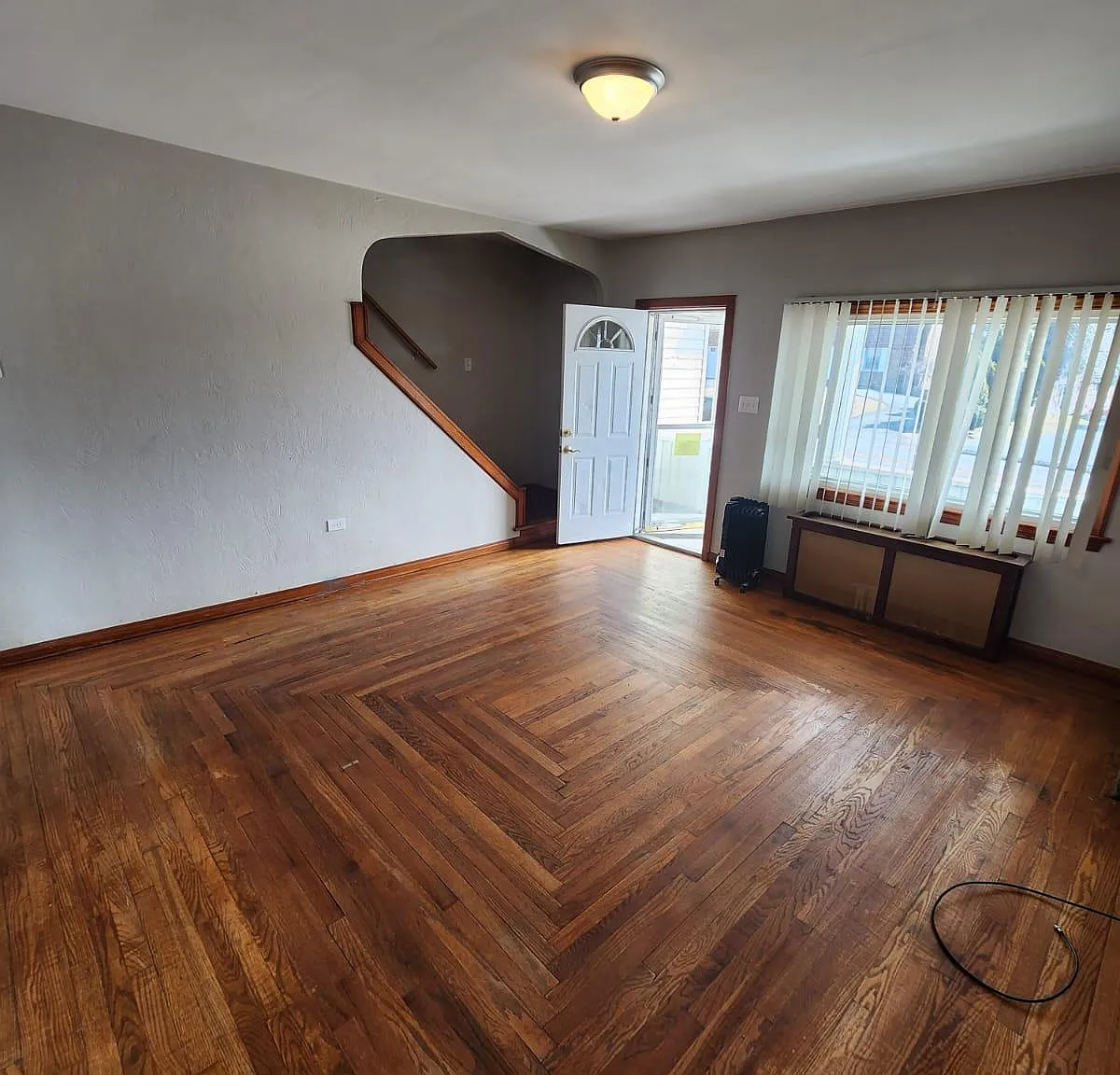 2 bed, $1,275 — Photo 2