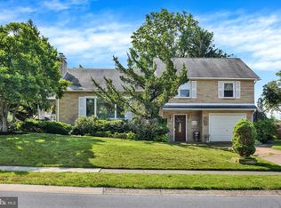 4517 Coventry Rd, Harrisburg, PA 17109