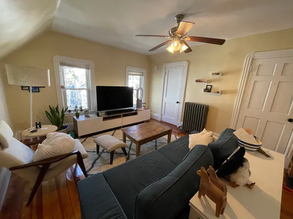 23 Chandler St APT 3, Somerville, MA 02144